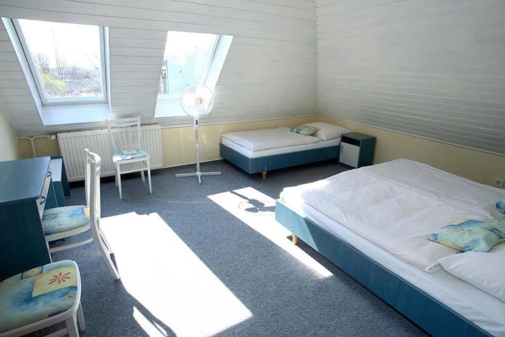 Joker Panzio Bed & Breakfast Pecs Exterior photo